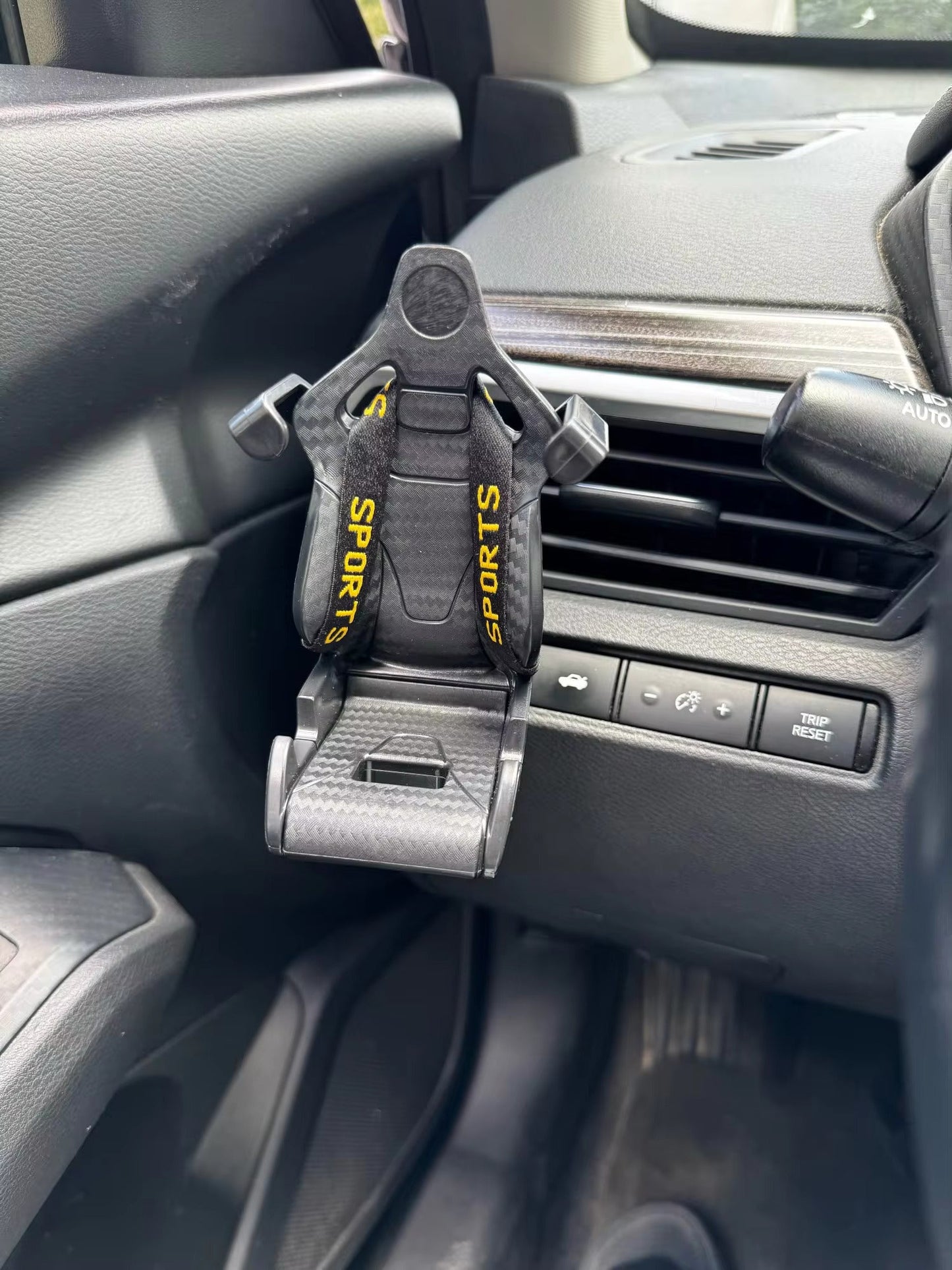 The ultimate motorsport phone mount!